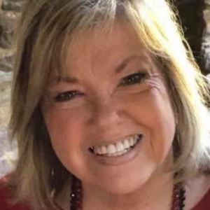 Meet your Posher, Carolyn